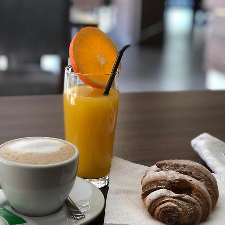 Santo Hotel Shkodër 외부 사진